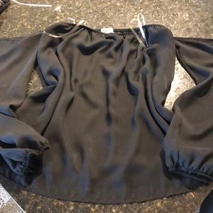 Tobi shoulder free top